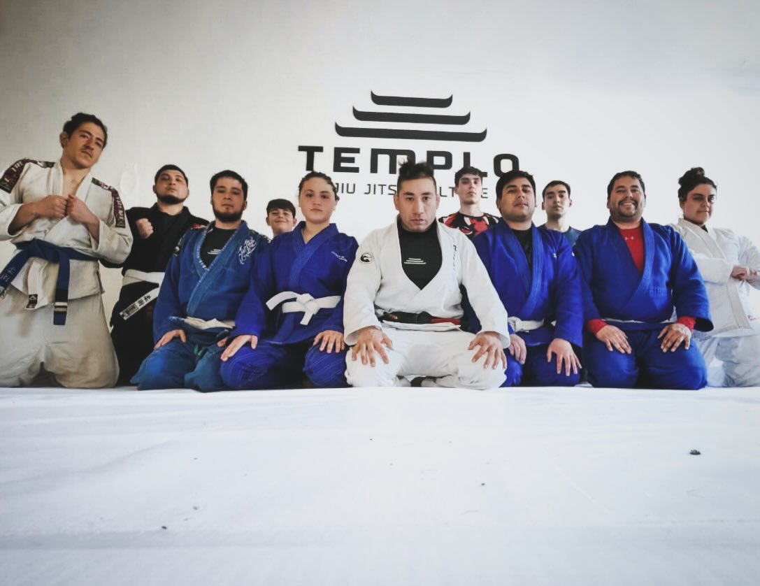 Equipo de Templo Chile en el tatami